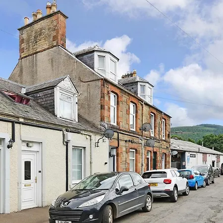 One Bed Apartment In The Heart Of Innerleithen Exterior photo