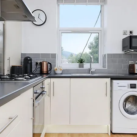One Bed Apartment In The Heart Of Innerleithen Exterior photo
