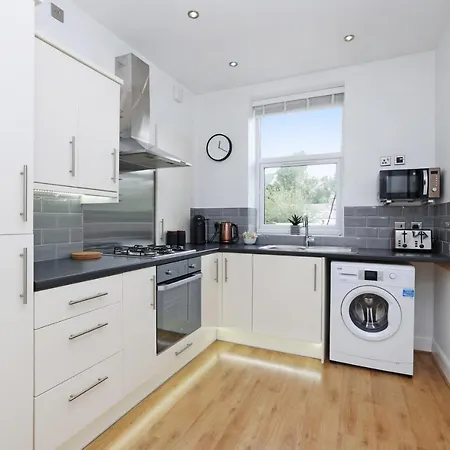 One Bed Apartment In The Heart Of Innerleithen Exterior photo
